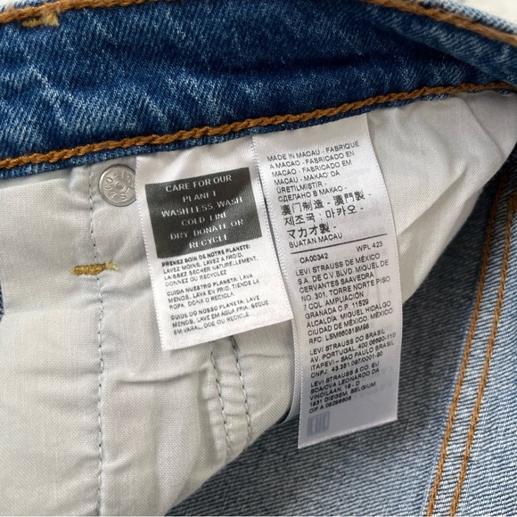 Levi’s Premium Denim RIBCAGE Straight Ankle Jeans In Jeans Color Women’s Size 30 - Picture 13 of 16